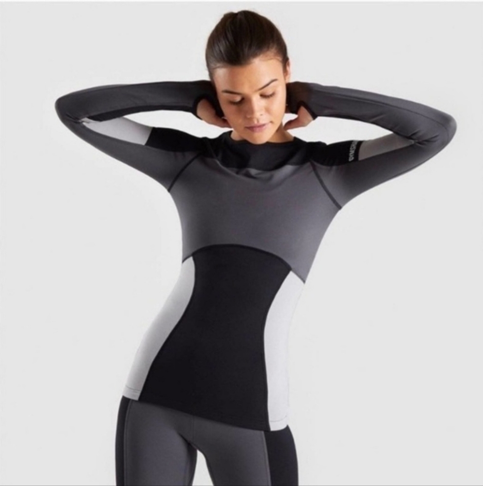 GYMSHARK ILLUSION TOP